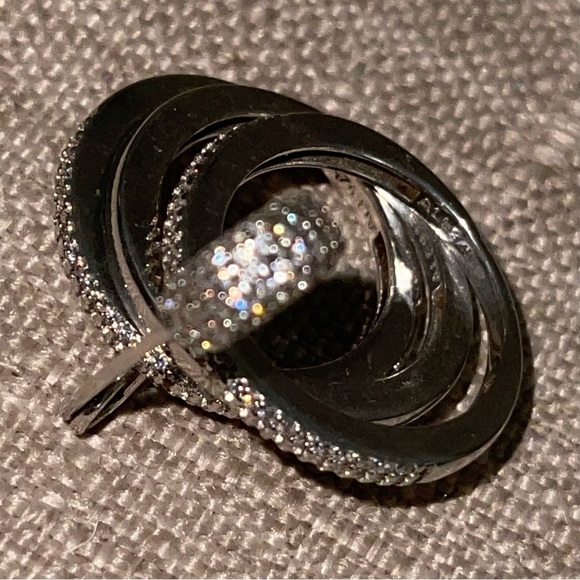 925 Sterling Silver Ring - Picture 4 of 6